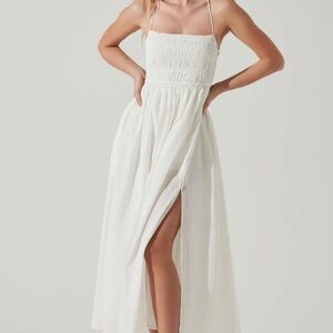 ASTR the Label White Maxi Dress